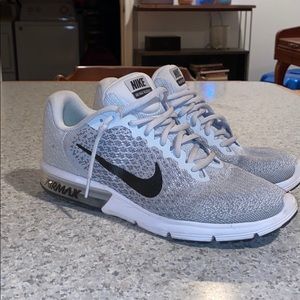 Mens Nike shoes size 10